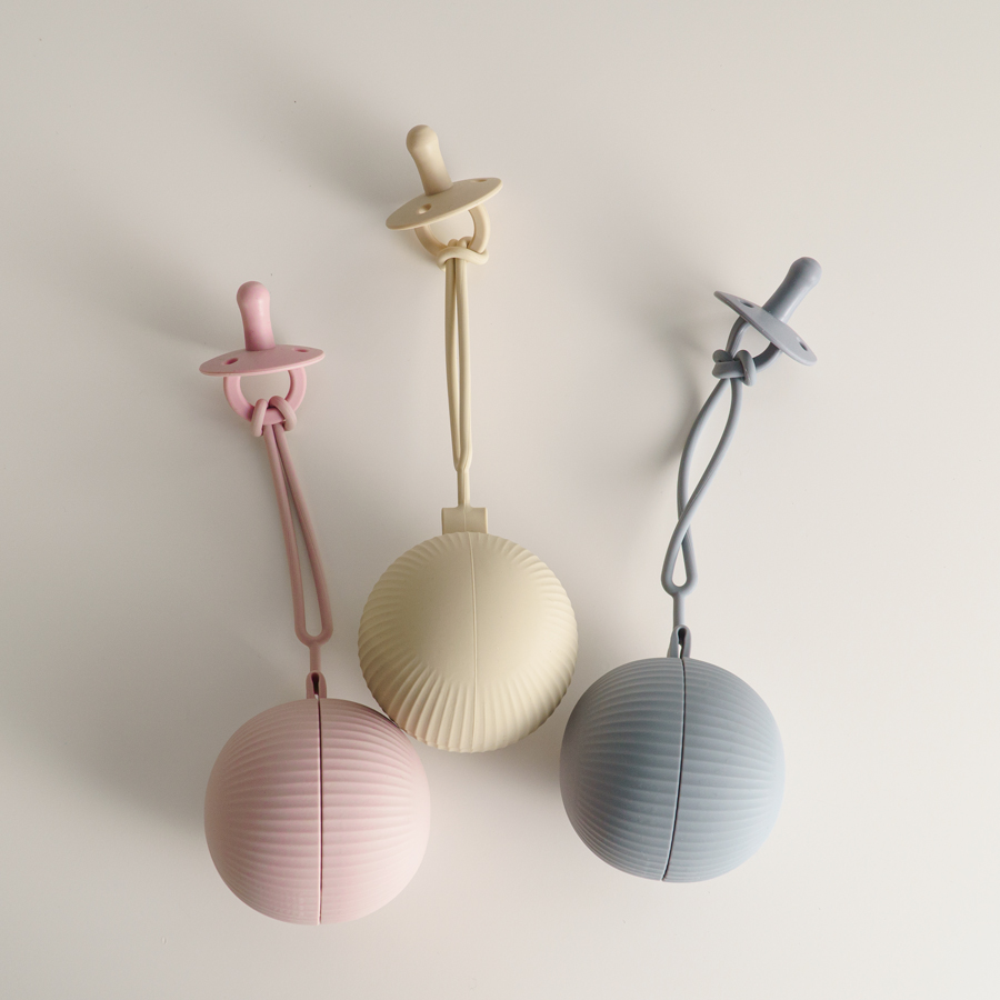 New Baby Pacifier Holder BPA F - Zwitsal Baby Products recension och pris